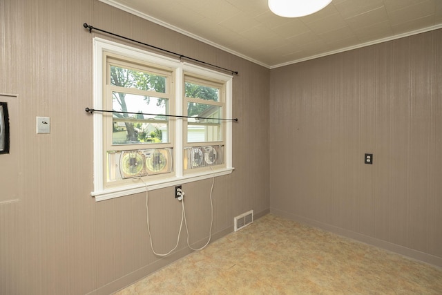 2010 Oakland Ave, Austin, MN 55912 - spare room with crown molding