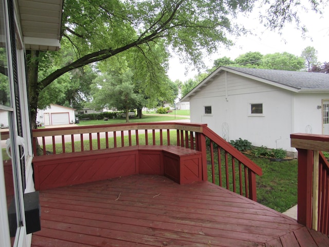 401 St Paul Ave, Fulda, MN 56131 - deck with a detached garage