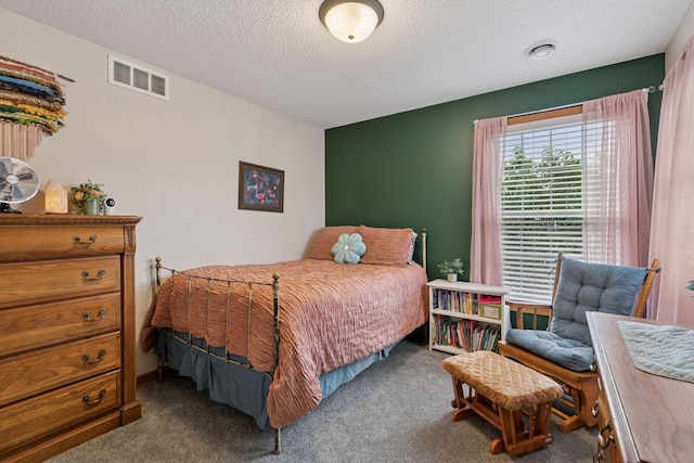 8547 Grove Cir, Shakopee, MN 55379 - carpeted bedroom with a textured ceiling