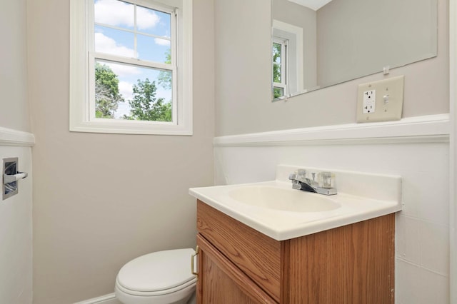 333 3rd St NE, Osseo, MN 55369 - half bath with vanity and toilet