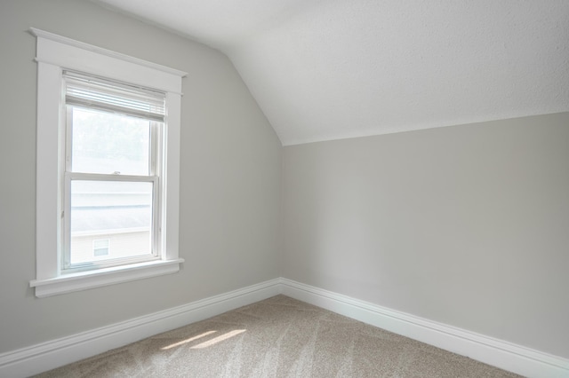 938 Cypress St, Saint Paul, MN 55106 - bonus room with lofted ceiling and carpet