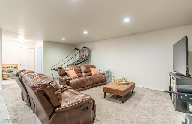 7339 21st St S, Fargo, ND 58104 - living area with recessed lighting