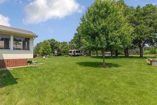 4820 Echo Ct, Faribault, MN 55021 - view of green lawn