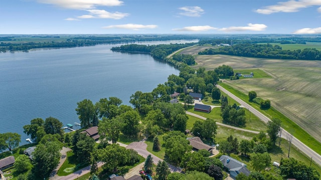 4820 Echo Ct, Faribault, MN 55021 - overview of rural landscape featuring a large body of water