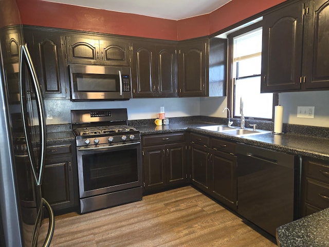 1008 Nevada Ave, Morris, MN 56267 - photo 9