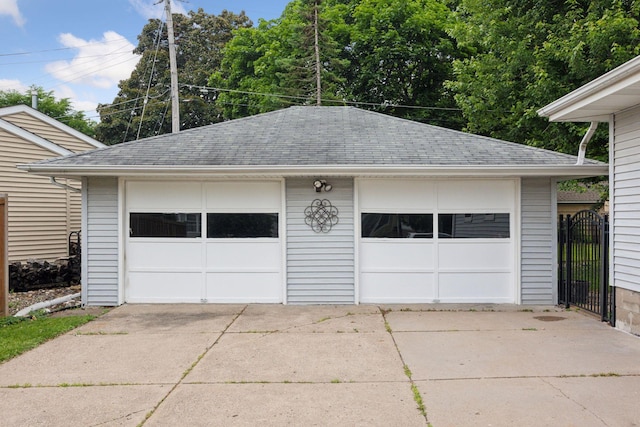 1864 Morgan Ave, Saint Paul, MN 55116 - view of detached garage