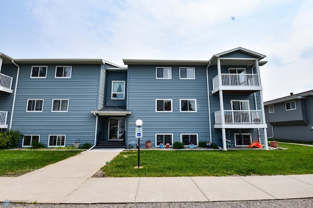 2515 25th St S Unit 303H, Fargo, ND 58103 - view of building exterior