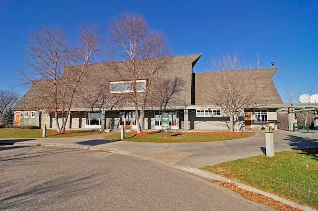 2014 Stahlke Way, Chaska, MN 55318 - view of property featuring concrete driveway