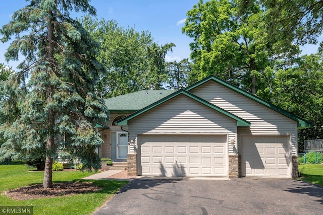 9170 Coral Sea St NE, Blaine, MN 55449 - photo 2