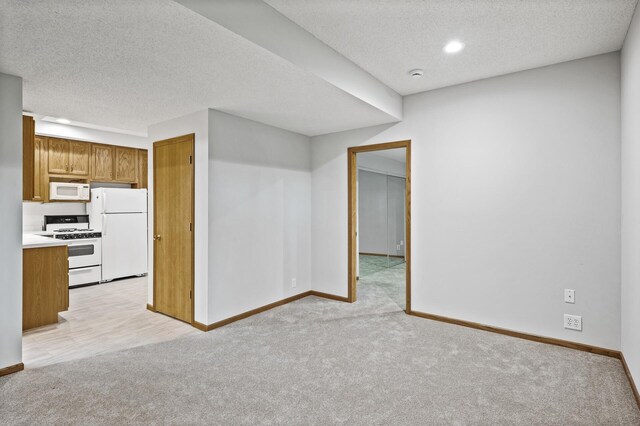 12306 Crown Hill Ct, Burnsville, MN 55337 - photo 36