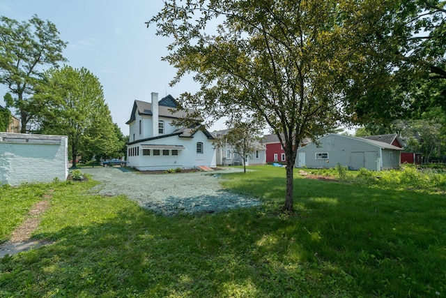 121 Hickory St, Chaska, MN 55318 - view of green lawn