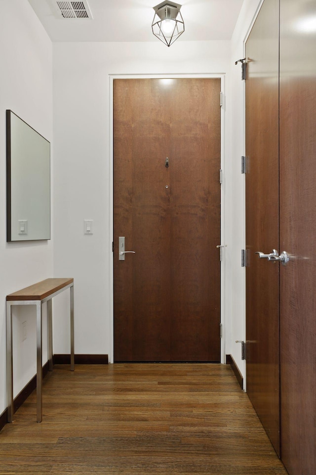 201 11th St Unit 530, Minneapolis, MN 55403 - corridor with wood finished floors