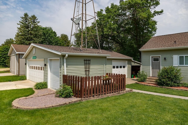 40536 Ryans Bay Rd, Zumbro Twp, MN 55991 - view of detached garage