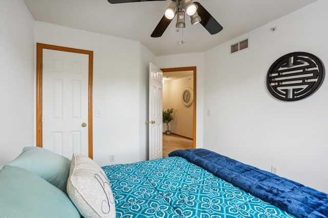 3307 Coleshire Path Unit 14, Rosemount, MN 55068 - bedroom with a ceiling fan