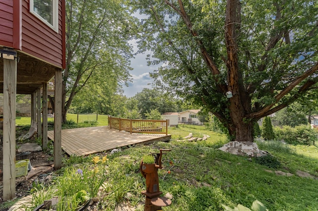 510 24th St SW, Rochester, MN 55902 - view of yard featuring a wooden deck