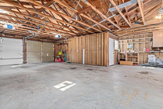 1813 11th Ave S, Minneapolis, MN 55404 - view of garage