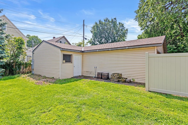 1813 11th Ave S, Minneapolis, MN 55404 - rear view of property with roof with shingles
