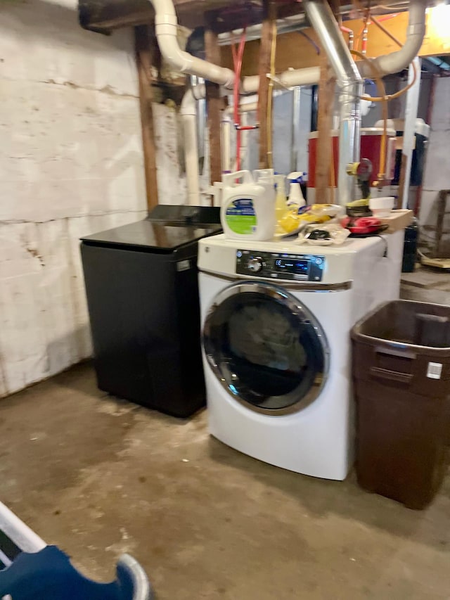 60 Main St, Kimball, MN 55353 - washroom featuring washer / dryer