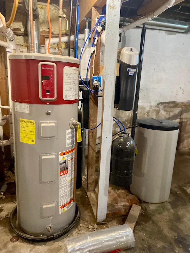 60 Main St, Kimball, MN 55353 - utilities with water heater