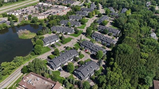 1865 Donegal Dr Unit 3, Woodbury, MN 55125 - aerial view of property's location with a nearby body of water