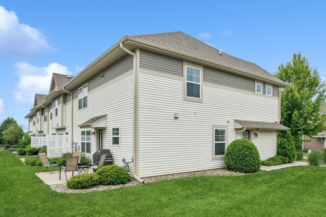 3292 Lakewood Trl, Woodbury, MN 55129 - photo 31