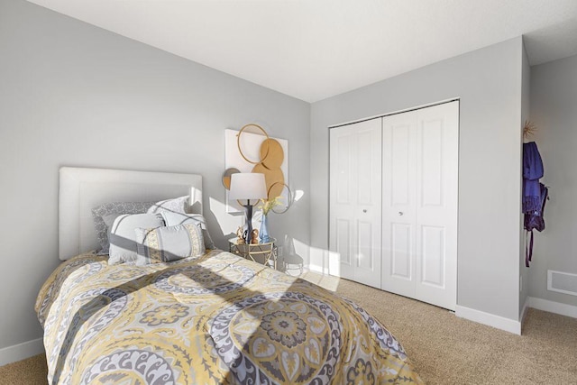 13643 Kaylemore Trl, Rosemount, MN 55068 - bedroom with carpet and a closet