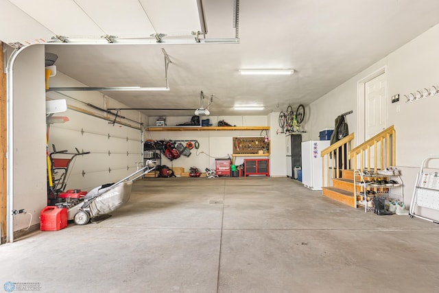 5480 Tanner Ave S, Fargo, ND 58104 - garage with a garage door opener