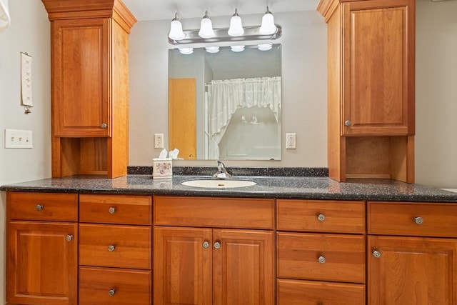 109 Pine Ave N, Canby, MN 56220 - full bath with vanity