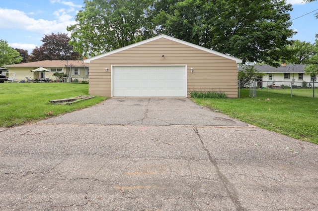 842 28th Ave N, Saint Cloud, MN 56303 - view of detached garage