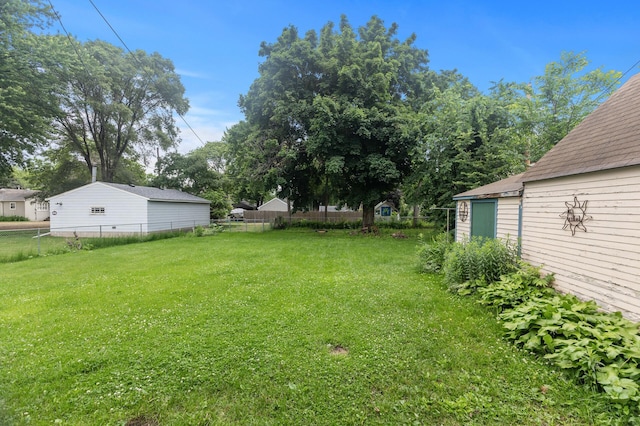 613 Oak St, Farmington, MN 55024 - view of yard