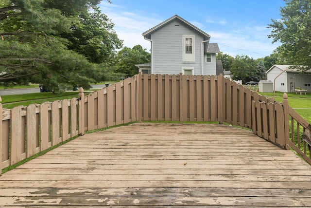 613 Oak St, Farmington, MN 55024 - view of deck