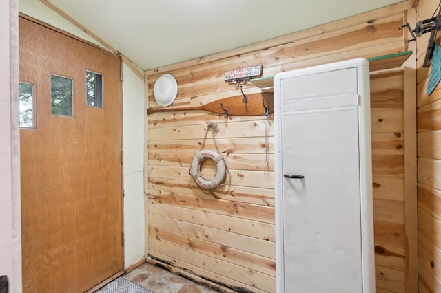 22325 519th Ln, Workman Twp, MN 55760 - detailed view of wooden walls