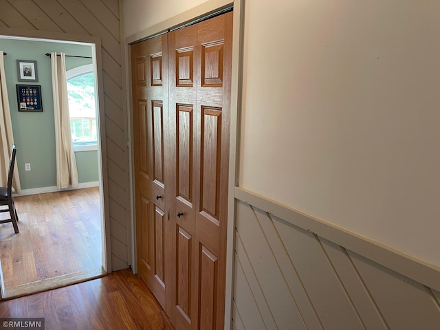 21507 County Road 560, Goodland Twp, MN 55742 - foyer with light wood finished floors