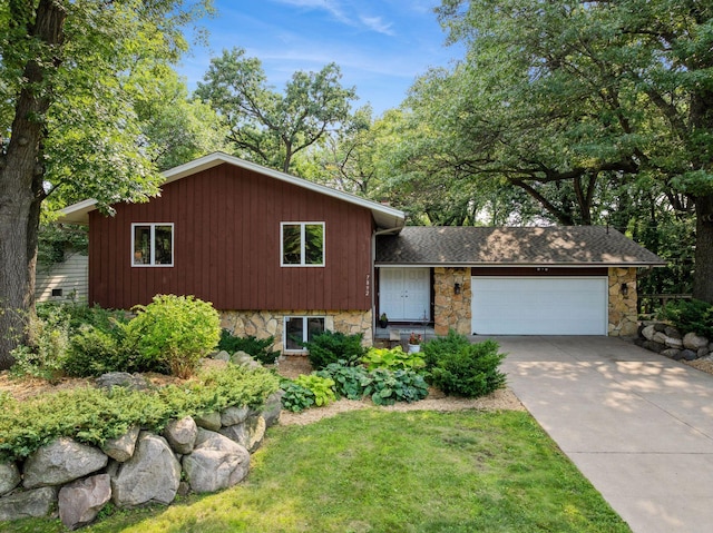 7892 Alden Way NE, Fridley, MN 55432 - photo 1