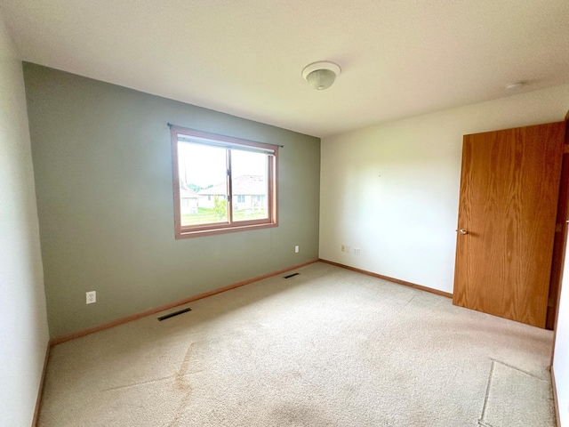 722 Memorial Dr, Spring Valley, MN 55975 - photo 12