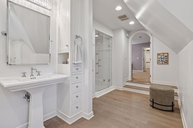 512 Janalyn Cir, Golden Valley, MN 55416 - photo 51