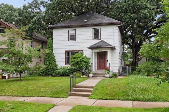 4210 Blaisdell Ave, Minneapolis, MN 55409 - american foursquare style home with roof with shingles