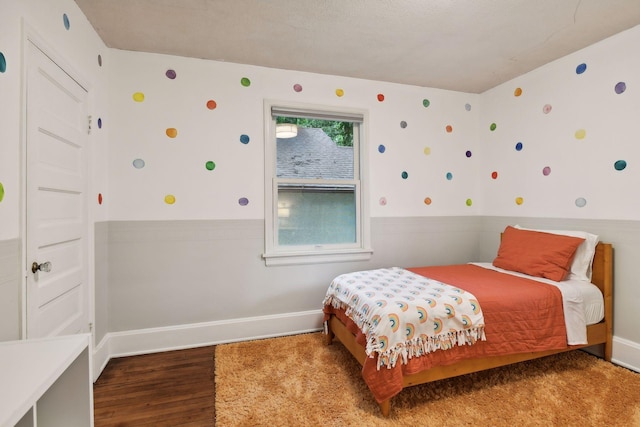 4210 Blaisdell Ave, Minneapolis, MN 55409 - bedroom featuring wood finished floors and baseboards