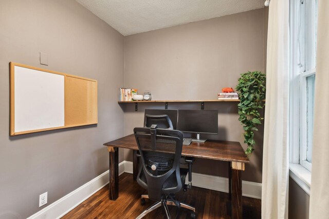 4210 Blaisdell Ave, Minneapolis, MN 55409 - office space featuring wood finished floors and a textured ceiling