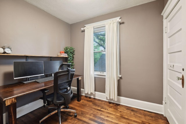 4210 Blaisdell Ave, Minneapolis, MN 55409 - office area with wood finished floors and a textured ceiling
