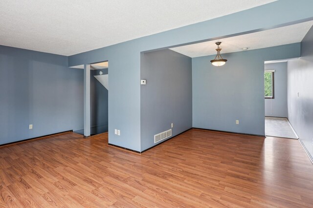 2360 Dorland Pl E, Maplewood, MN 55119 - photo 6