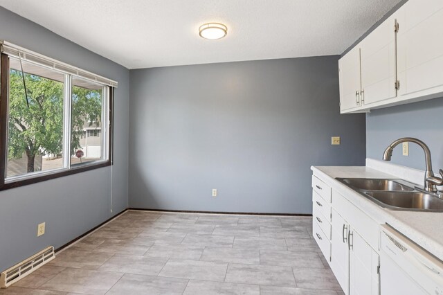 2360 Dorland Pl E, Maplewood, MN 55119 - photo 8