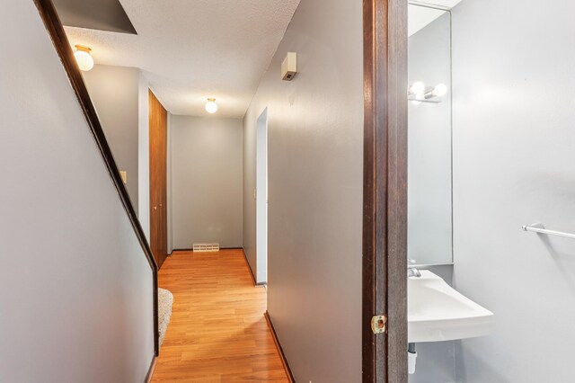 2360 Dorland Pl E, Maplewood, MN 55119 - photo 12