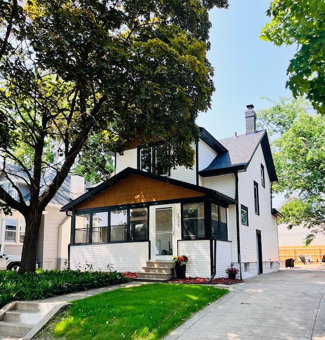 1711 Selby Ave, Saint Paul, MN 55104 - photo 1