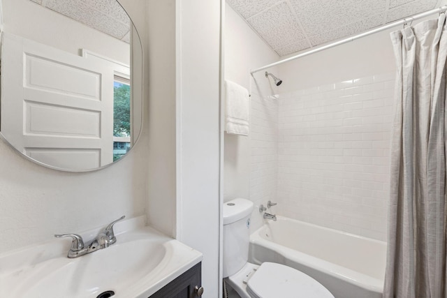 4714 Aldrich Ave N, Minneapolis, MN 55430 - full bathroom featuring shower / bath combo with shower curtain, vanity, and a drop ceiling