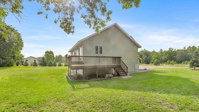 7270 Stone Rdg, Crow Wing Twp, MN 56401 - back of house with a wooden deck and a yard