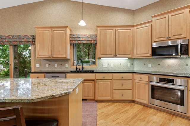 1115 Willow River Rd N, Hudson, WI 54016 - photo 11