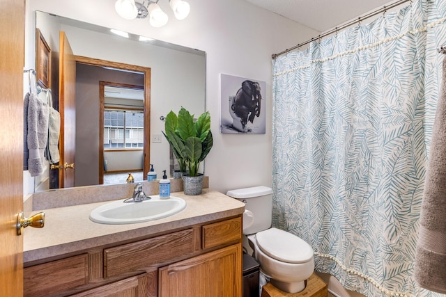 2533 Cobble Hill Ct Unit H, Woodbury, MN 55125 - bathroom with vanity and a shower with curtain