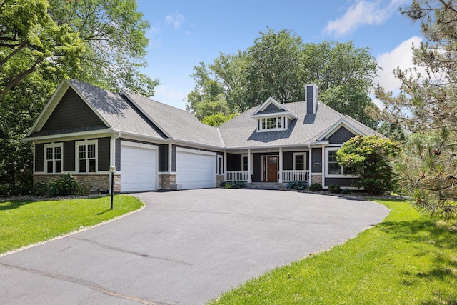974 County Road C E, Maplewood, MN 55109