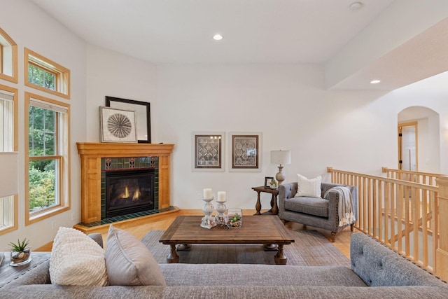 974 County Road C E, Maplewood, MN 55109